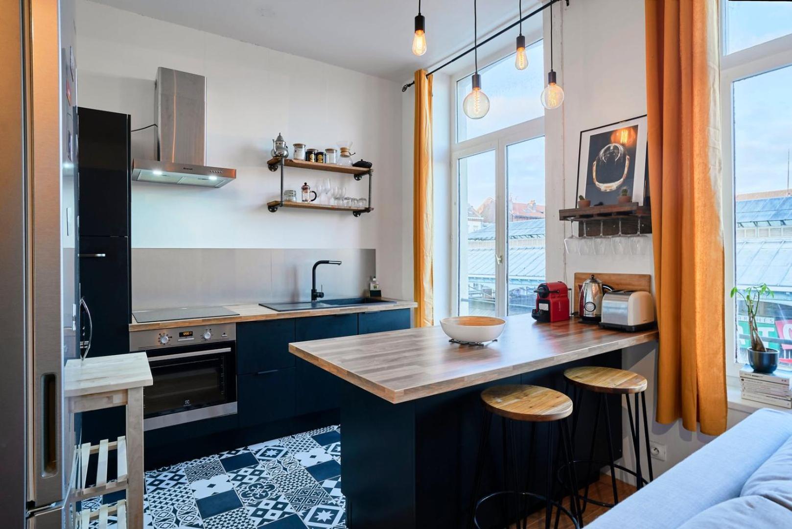 1 Bedroom Apartment Near Metro, Shops & Schools Lille Eksteriør billede